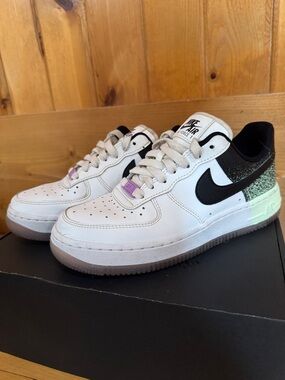 Nike Air Force 1 Low Splatter Barely Volt Fuchsia Glow